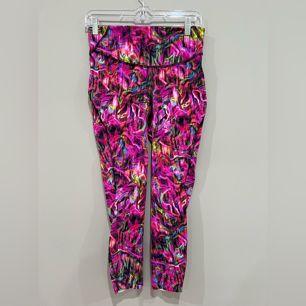 Lululemon Size 8 Leggings - Excellent Condition